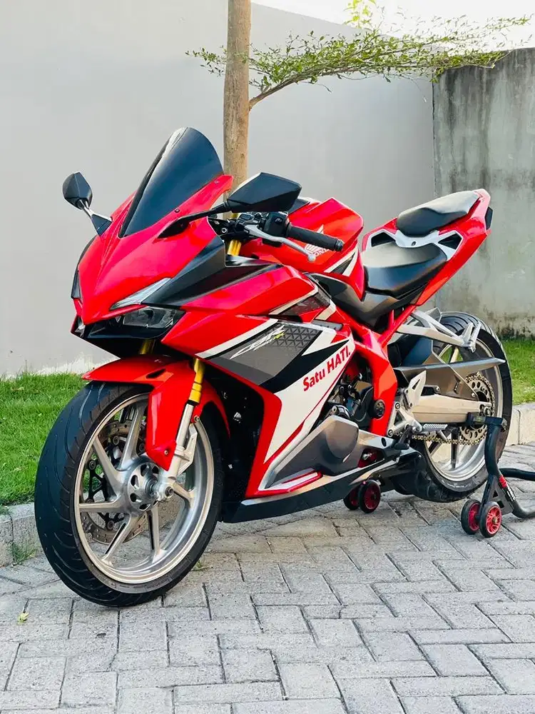 Honda cbr250rr res racing 2017 pajak ON low odo cbr 250rr merah cbr250