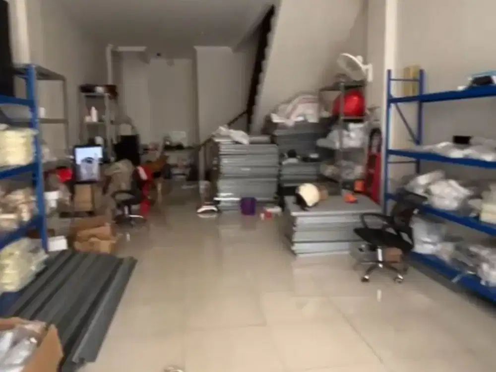 Disewakan Ruko CBD Green Lake City 4 Lantai Kosongan