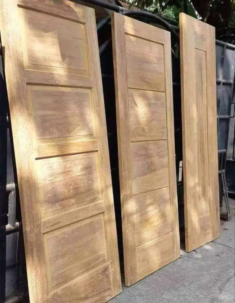 Pintu jati solid