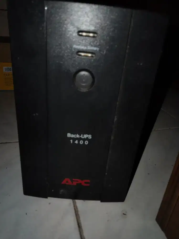 UPS APC Back - 1400VA