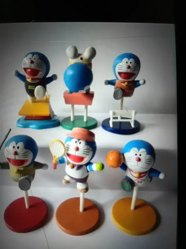 MAINAN MURAH MINI FIGURE DIRA EMON SPORT  SET 6