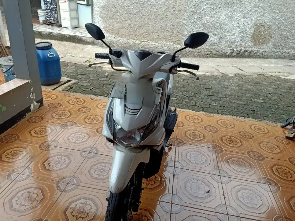 Motor Beat Tahun 2012