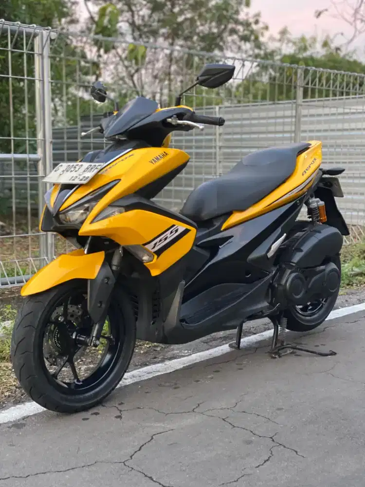 Yamaha Aerox 155 VVA 2017 Yellow Bumble Bee