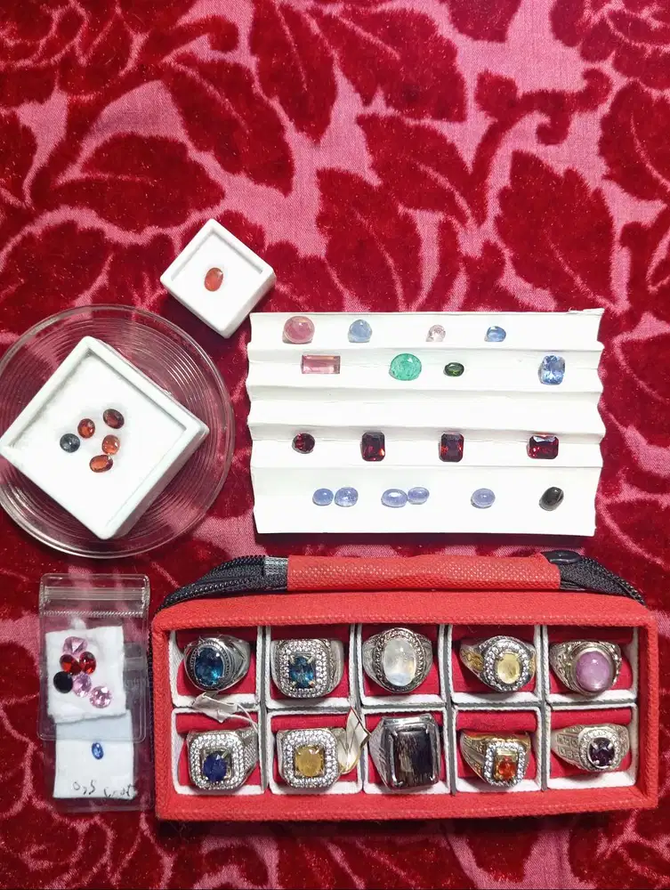 Batu permata, spinel, sapphire, ruby, garnet, dll