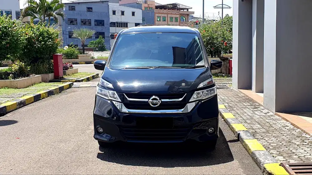 New Nissan Serena 2.0 C27 X Captain Seat AT Hitam 2019 Low Km Record