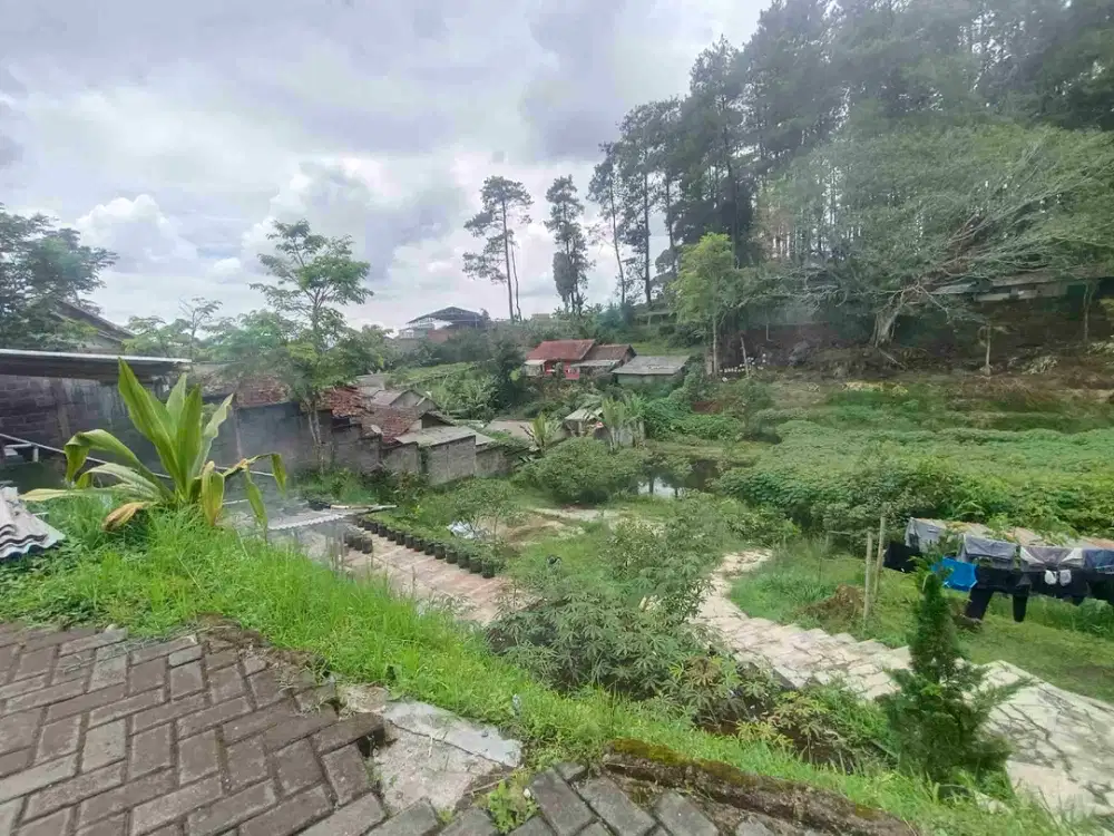 Dujual tanah Cantik di Cikole Lembang