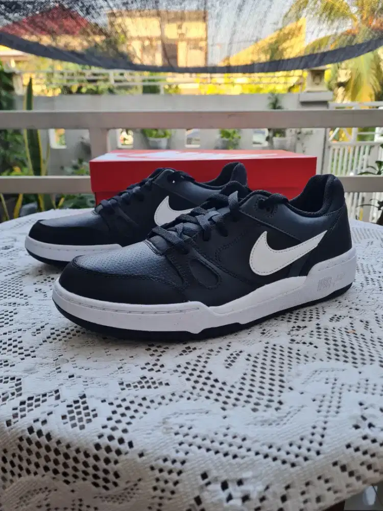 NIKE FULL FORCE BLACK WHITE ORIGINAL