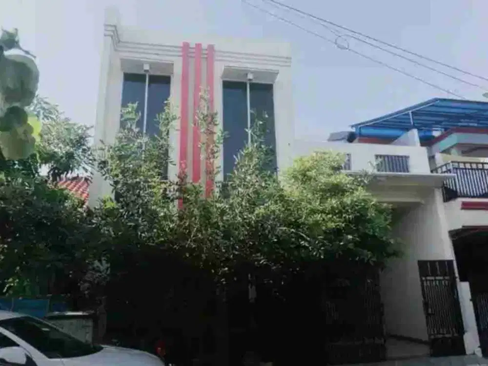 RUMAH MEWAH DI METLAND MENTENG CAKUNG