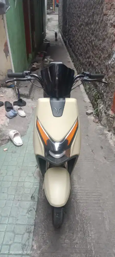 Sepeda listrik UWINFLY D60