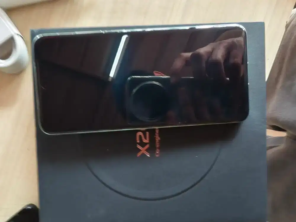 Jual ajj vivo x200 reguler 12/256