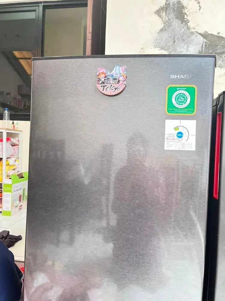 Kulkas 1 pintu merk sharp
