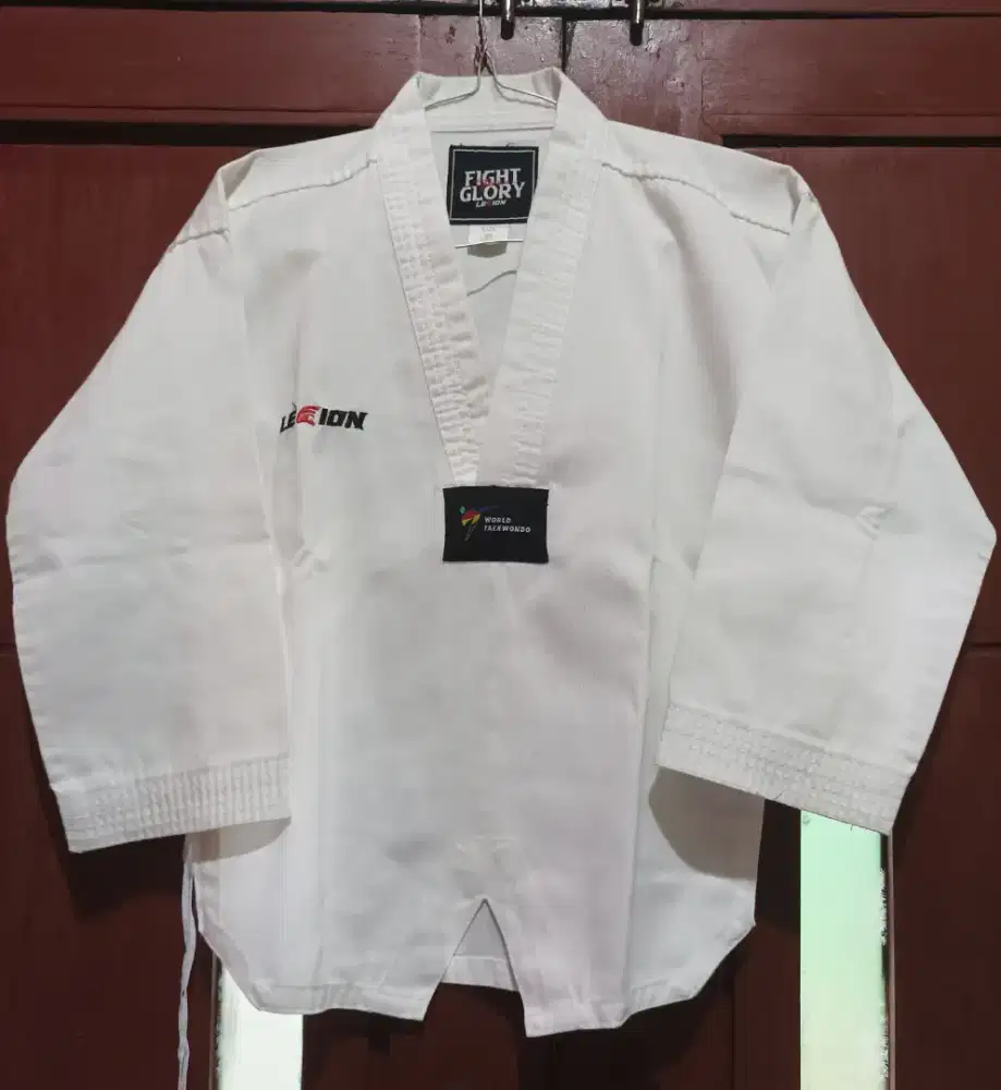 Dobok Taekwondo