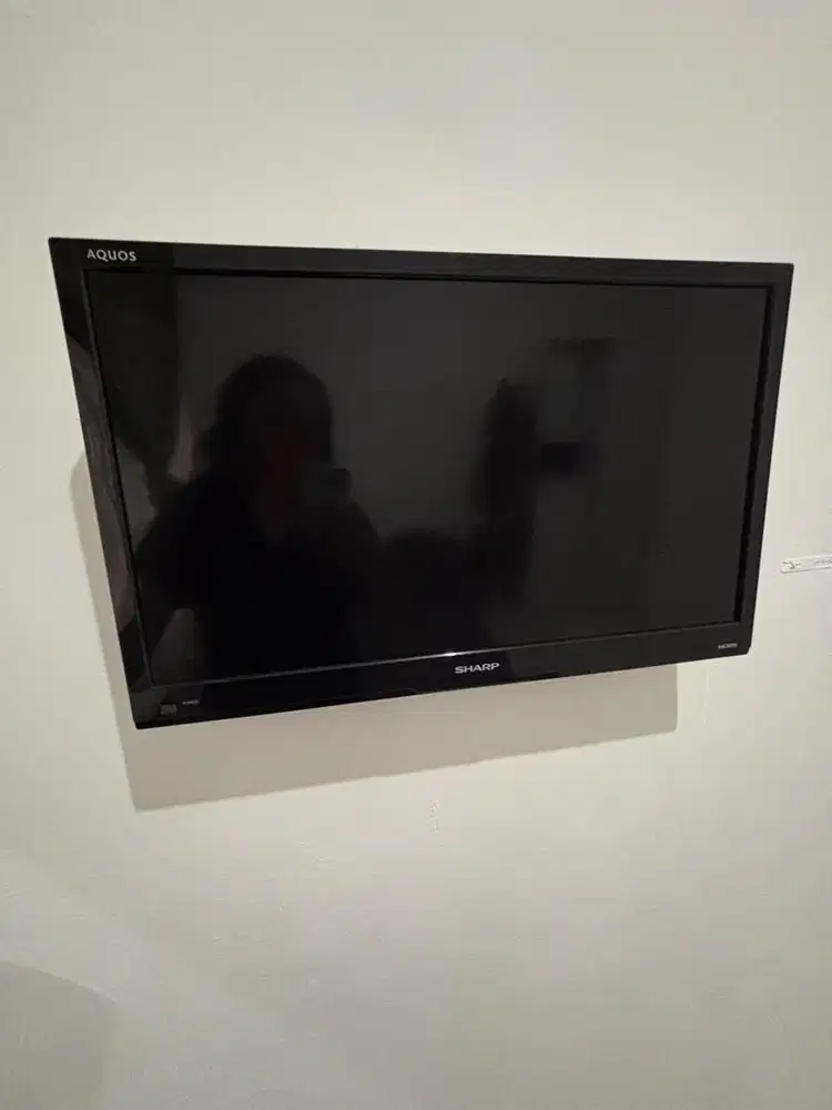 Televisi sharp 32 HDMI