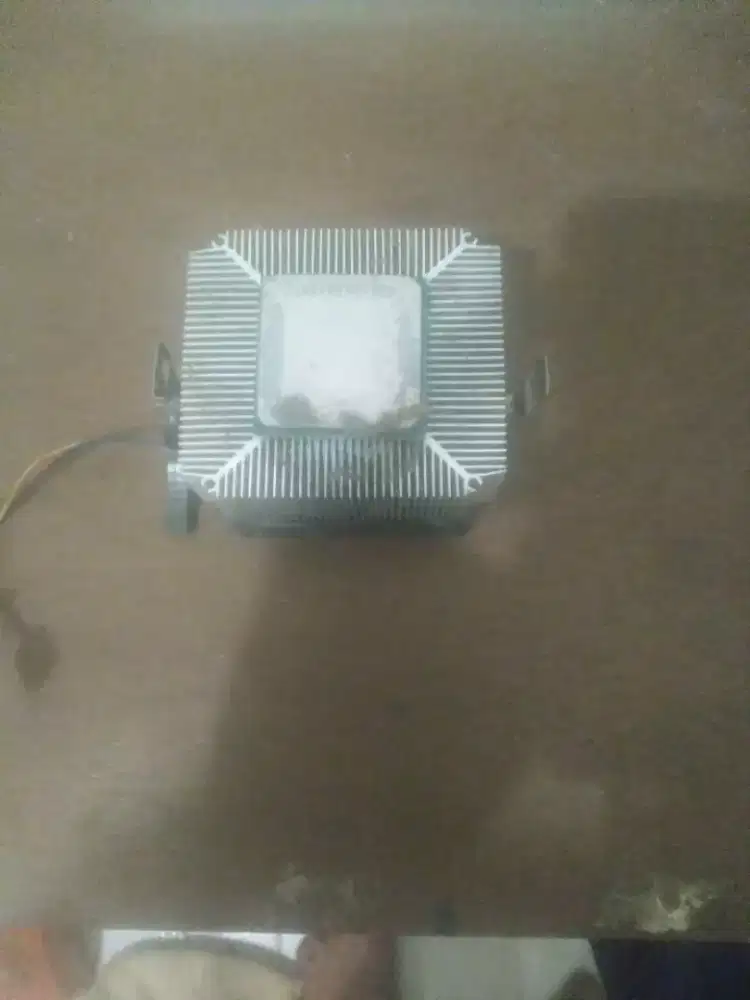 Jual processor amd a8 9600 clock 3.2 ghz beserta fan nya