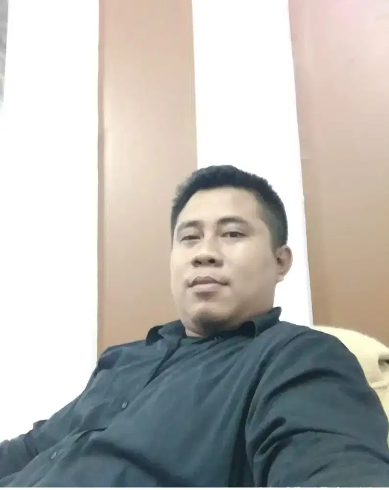 Cari pekerjaan di bidang restauran/apa saja