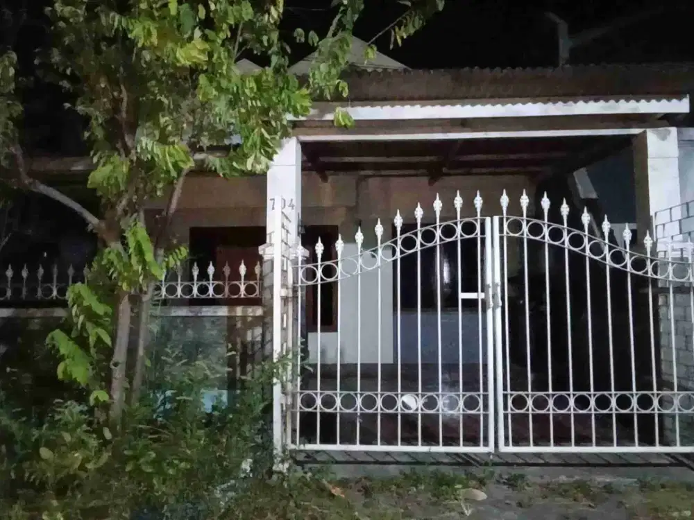 jual cepat rumah murah Pondok Tjandra Indah dekat sport club luas tanah140m2, bangunan 1 lantai, row jalan 2,5 mobil, 2+1 KT, 2KM. hanya 900jt an