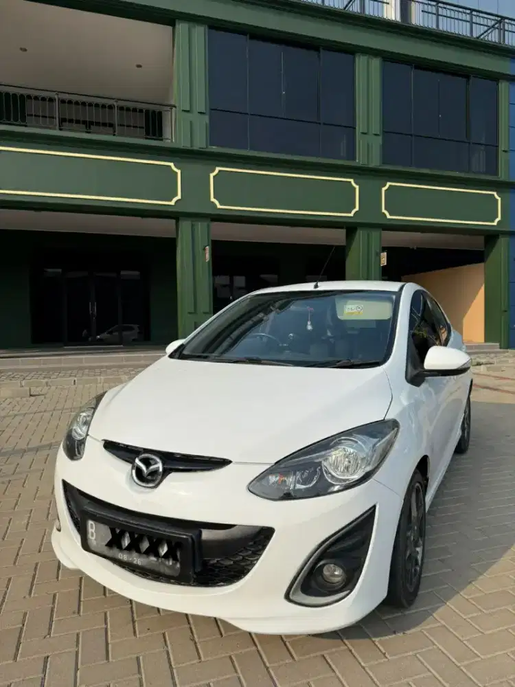 Mazda 2 Matic 2014