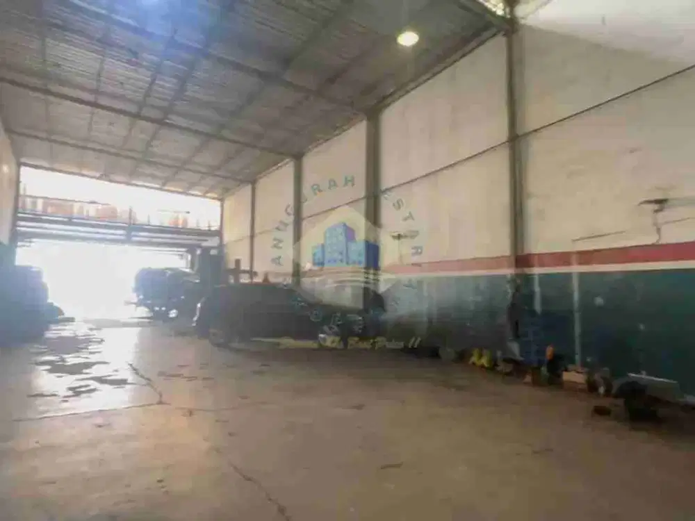 Jual gudang Strategis ex bengkel di jl raya Serpong Tangerang