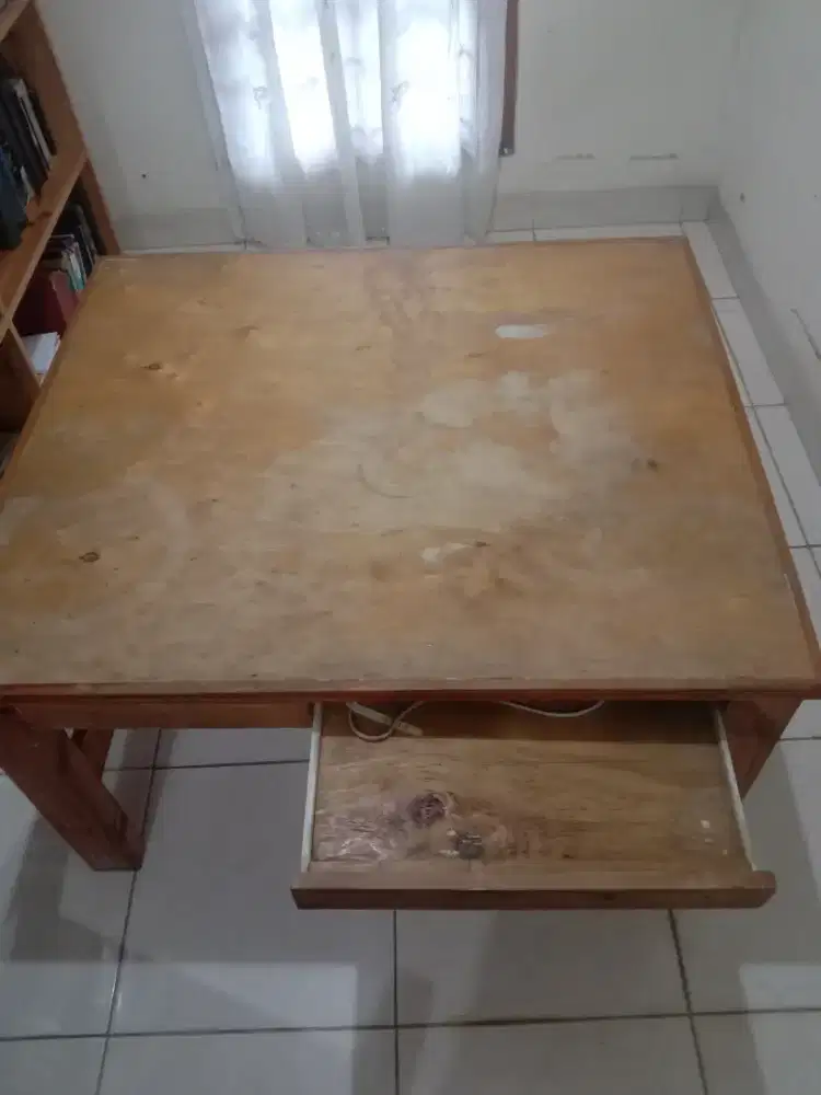 MEJA KOMPUTER CUSTOM DESIGN