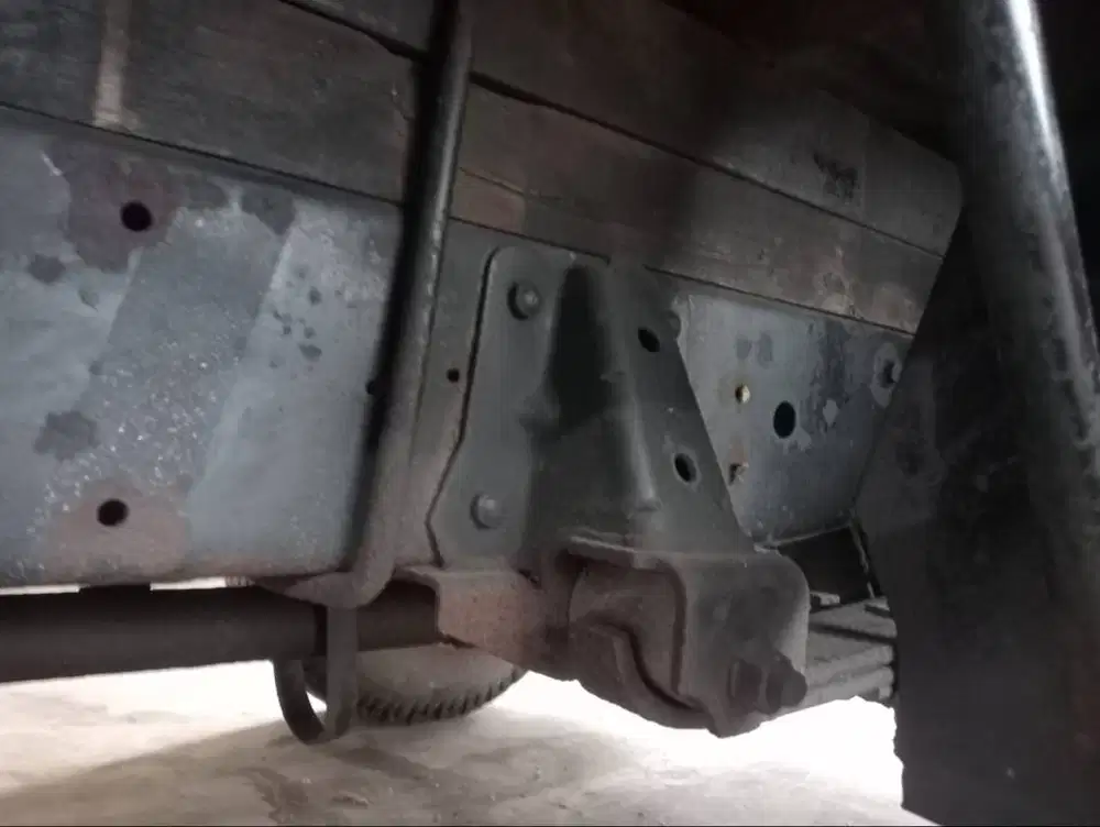 Isuzu Elf NKR55 LWB ISUZU MACAN ISUZU Long well base