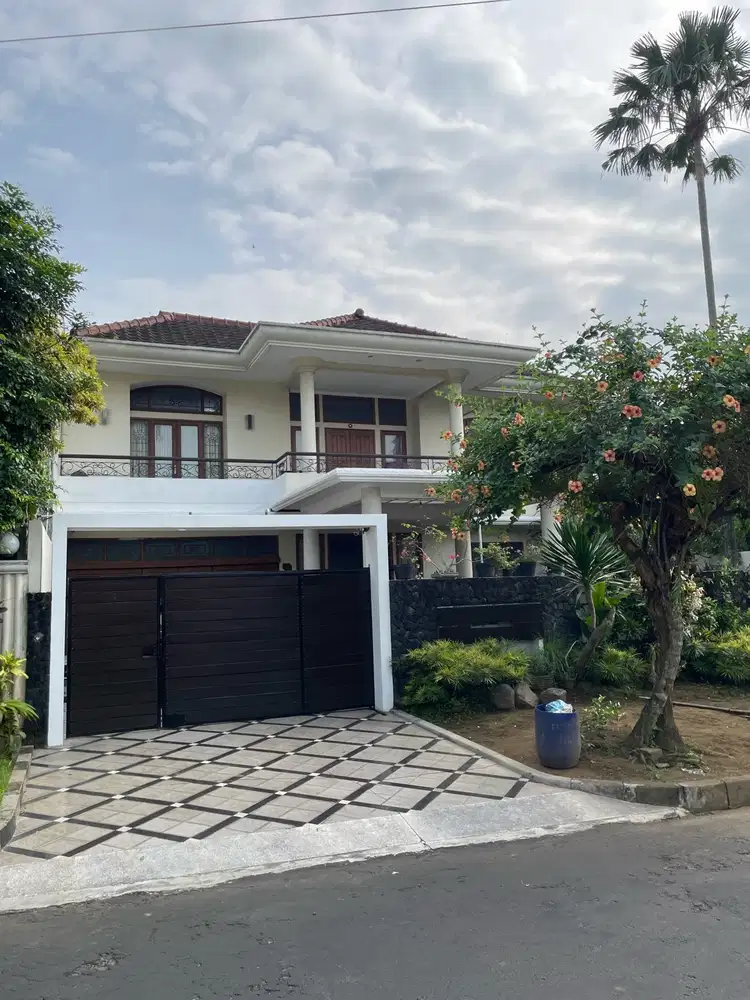 Disewakan Rumah di Puncak Dieng Malang Jalan Utama dan Jalan kembar