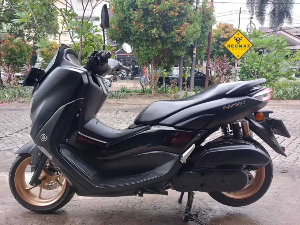 (DP 500)‼️ Plat B TangSel NMax Keyless Connected Hitam 2022