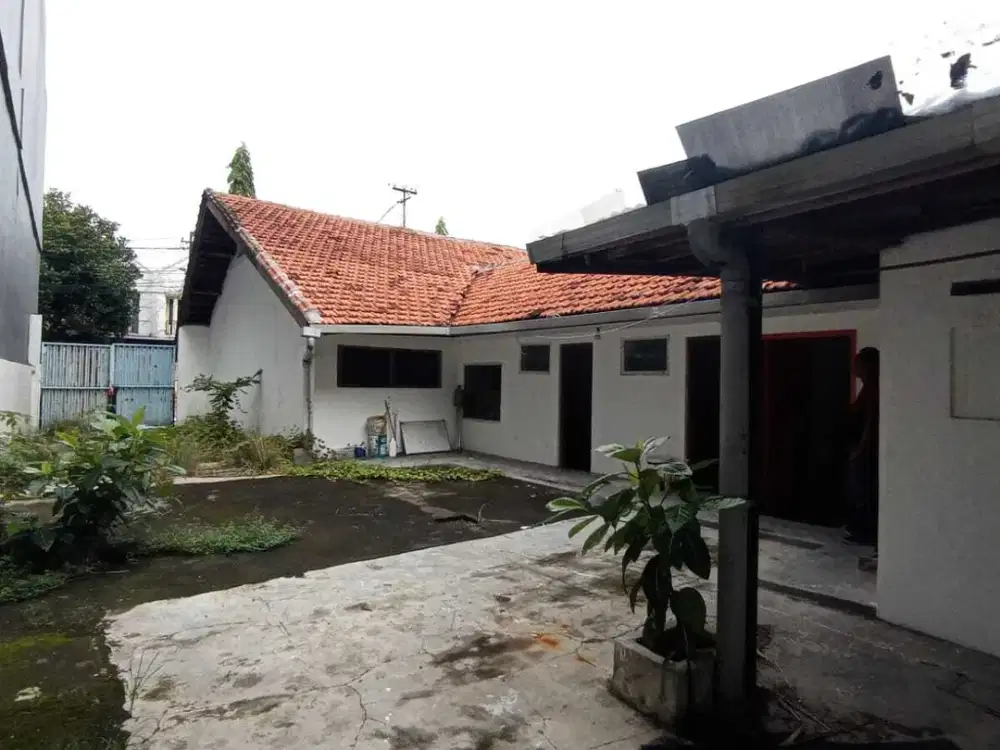 MURAH TURUN HARGA Rumah Gayungsari Surabaya Selatan dkt exit tol Waru