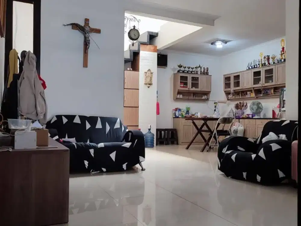 Dijual Rumah Tinggal Siap Huni di Kopo Permai Bandung