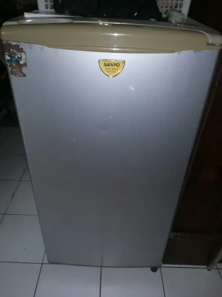 kulkas sanyo 1 pintu