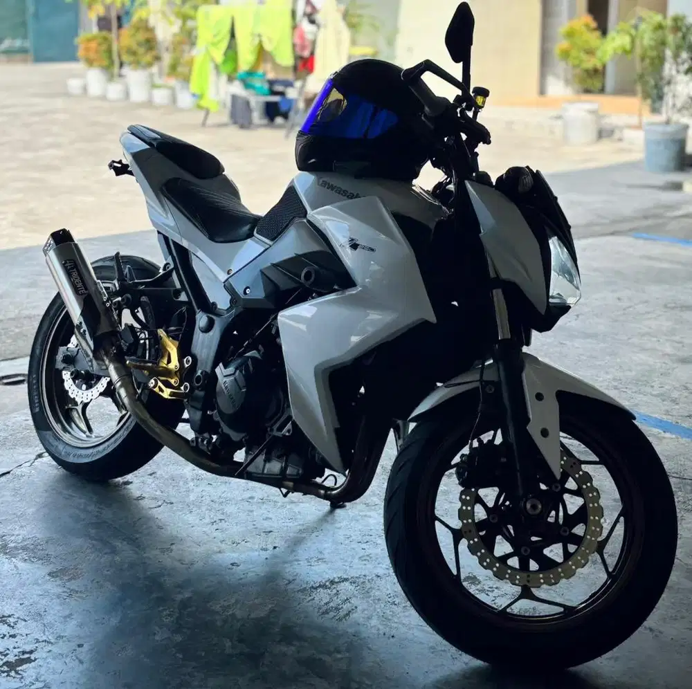 Kawasaki Z250 Putih Th 2013 Full Paper Modif Up to 10 Mio+