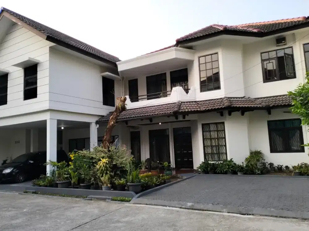 Dijual Cepat Rumah Asri di Andara Jakarta Selatan