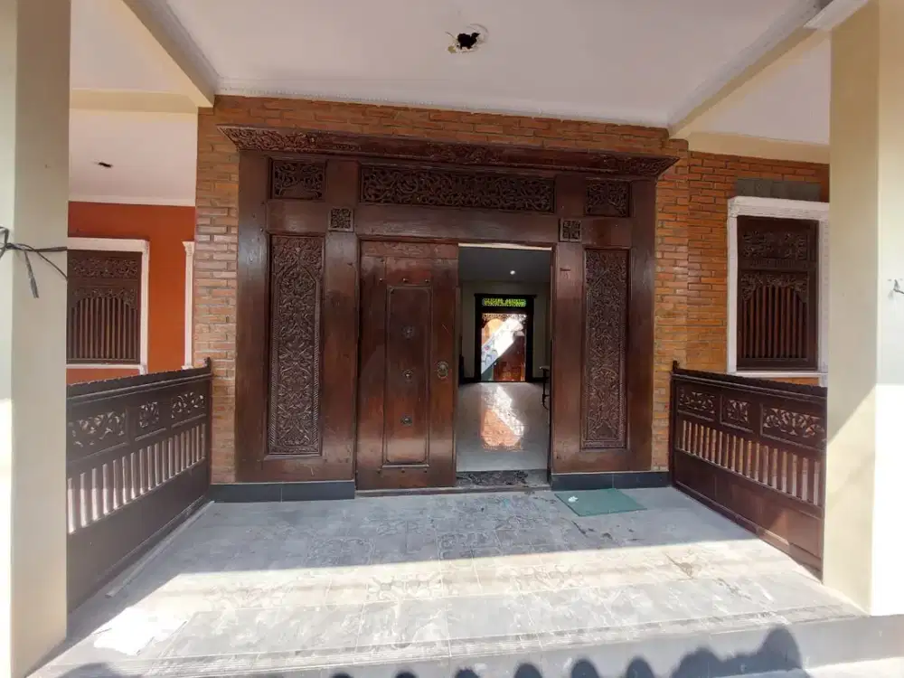 DIJUAL CEPAT RUMAH DEKAT KANTOR GUBERNUR YOGYAKARTA DAN MALIOBORO