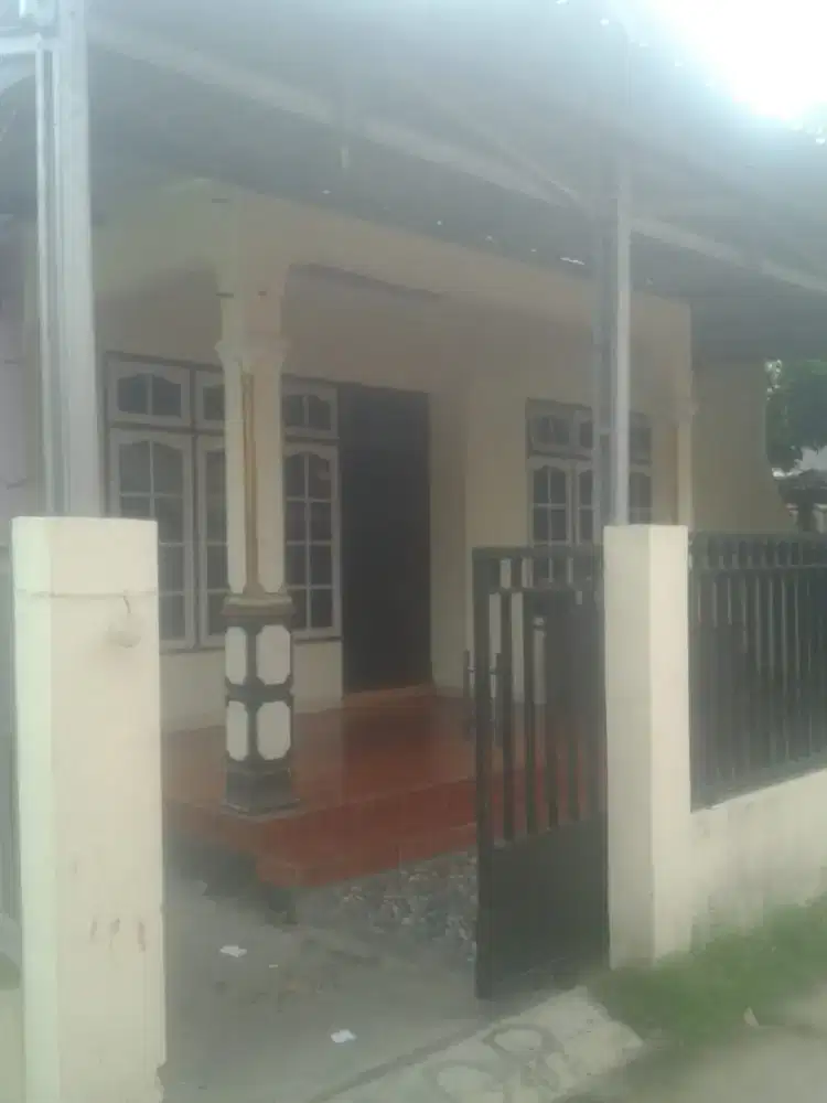 Rumah selatan kampus ISI