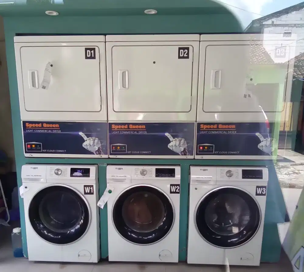 Dijual cepat 3 unit mesin cuci dan 3 unit dryer buat usaha Laundrt
