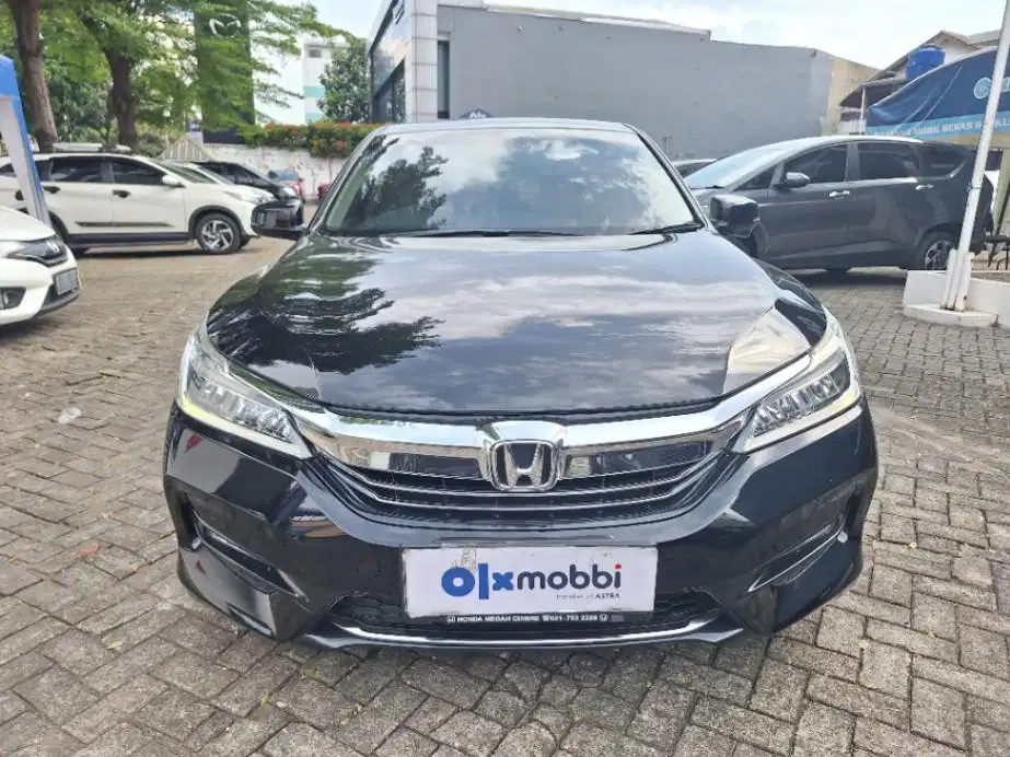 LOW DP Honda Accord 2.4 VTI-L Bensin-AT 2018 SMC