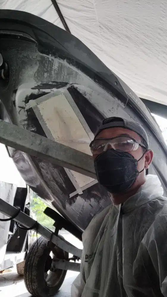 Cari pekerjaan mekanik motor/atv/jetski dll atau engineering resort