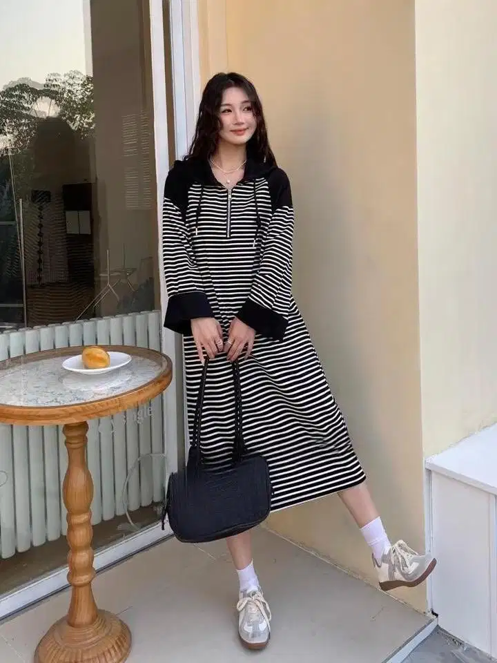 dibutuhkan host live shopping tiktok wanita