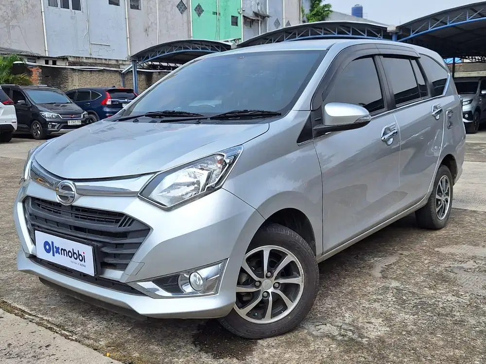 DP MURAH - Daihatsu Sigra 1.2 R Bensin-MT 2019