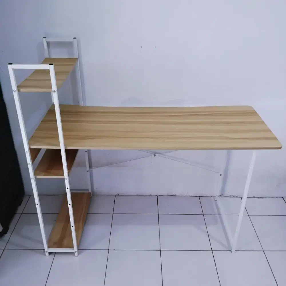 MEJA KERJA MINIMALIS