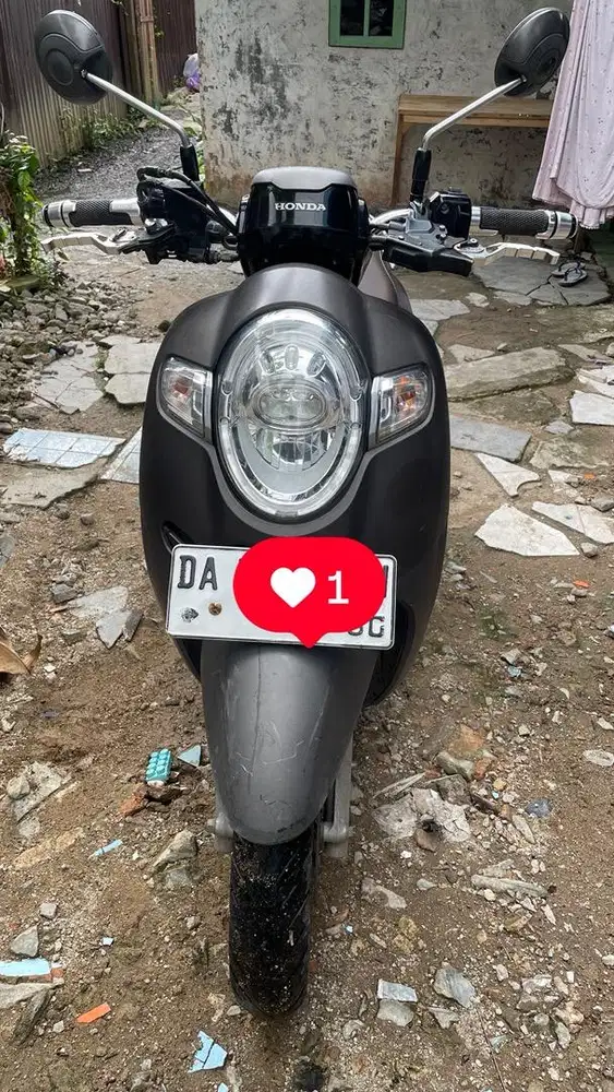 SCOPPY ABU ABU PLAT BANJARMASIN