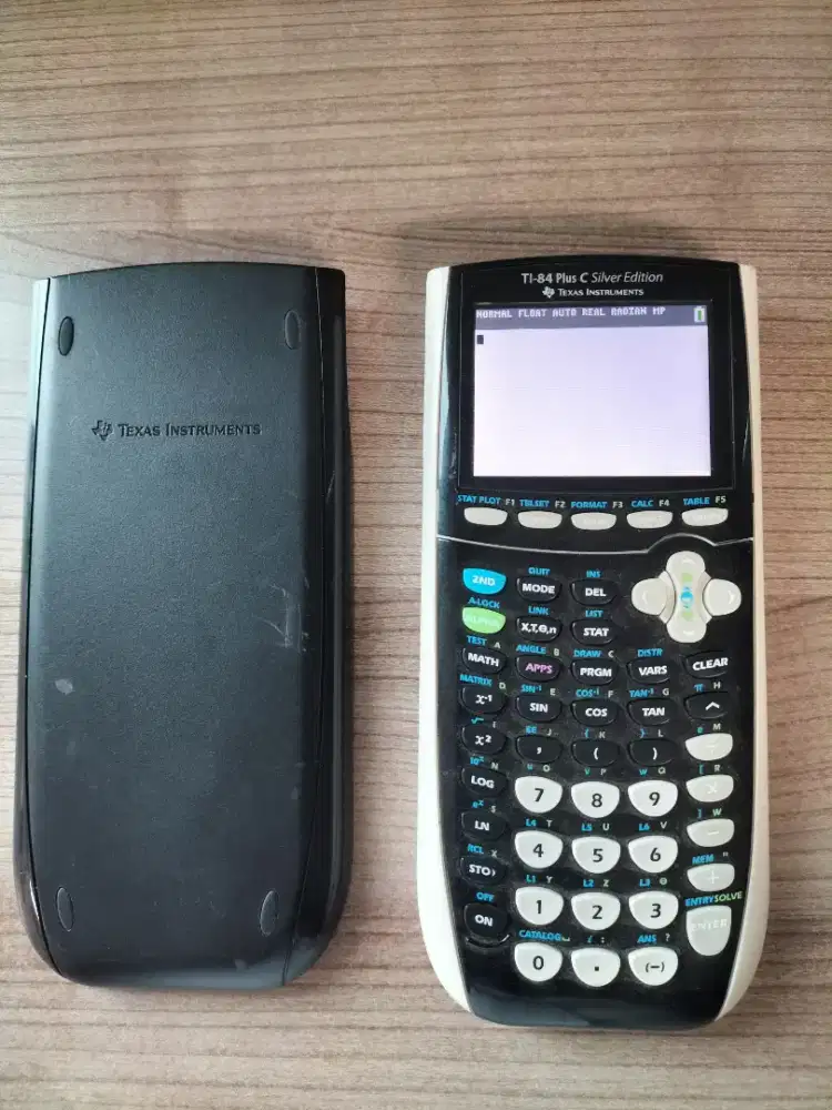 Di Jual Calculator Texas Instrument TI-84 Plus C Silver Edition