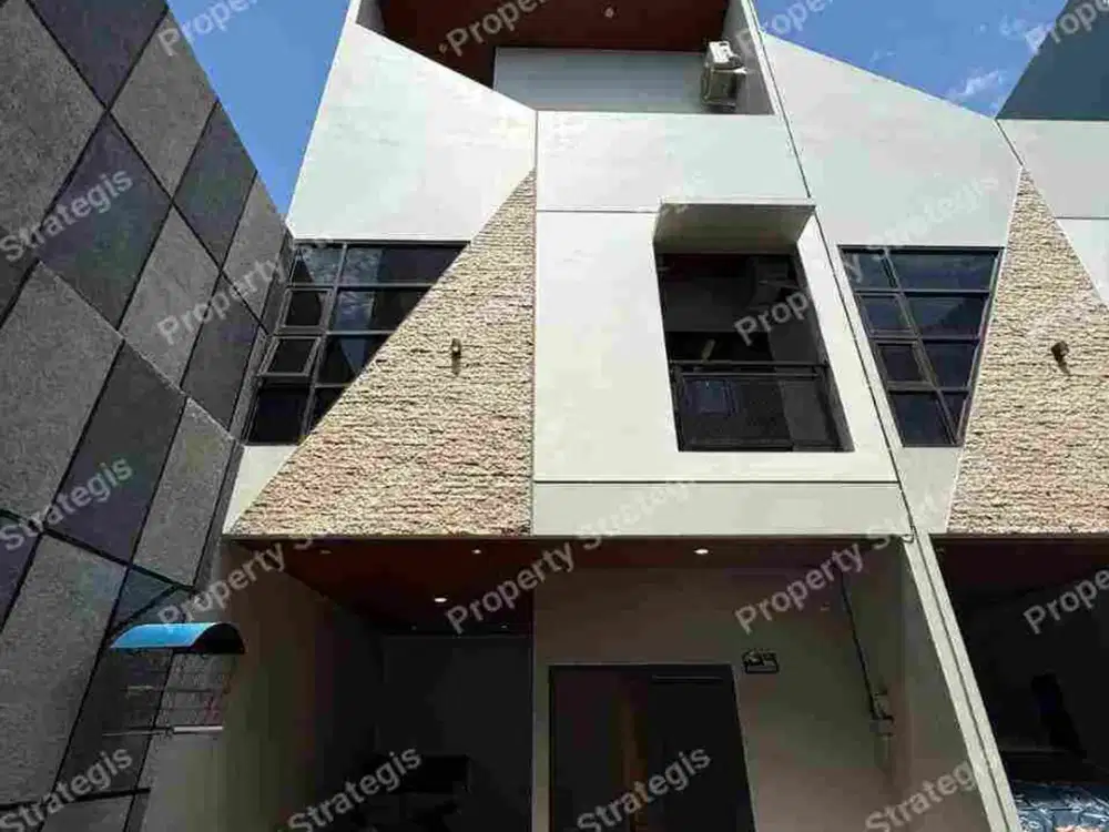 rumah townhouse jatinegara kaum jakarta timur dekat tol stasiun