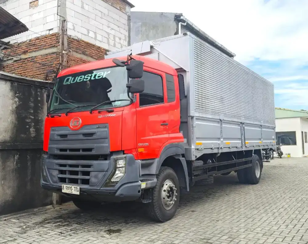 22rbKM+banBARU MURAH UD Trucks Quester engkel wingbox 2019 wing box