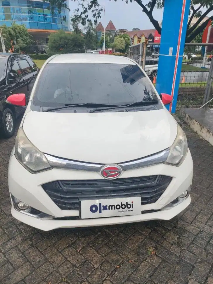 LOW DP Daihatsu Sigra 1.2 R Bensin-AT 2016 2ZD