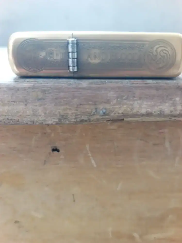 Keperluan pribadi,casing korek api zippo B 2021.