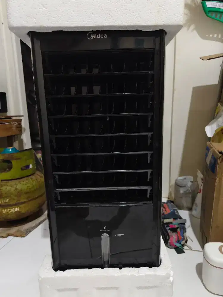 Kipas AC like new jarang pakai