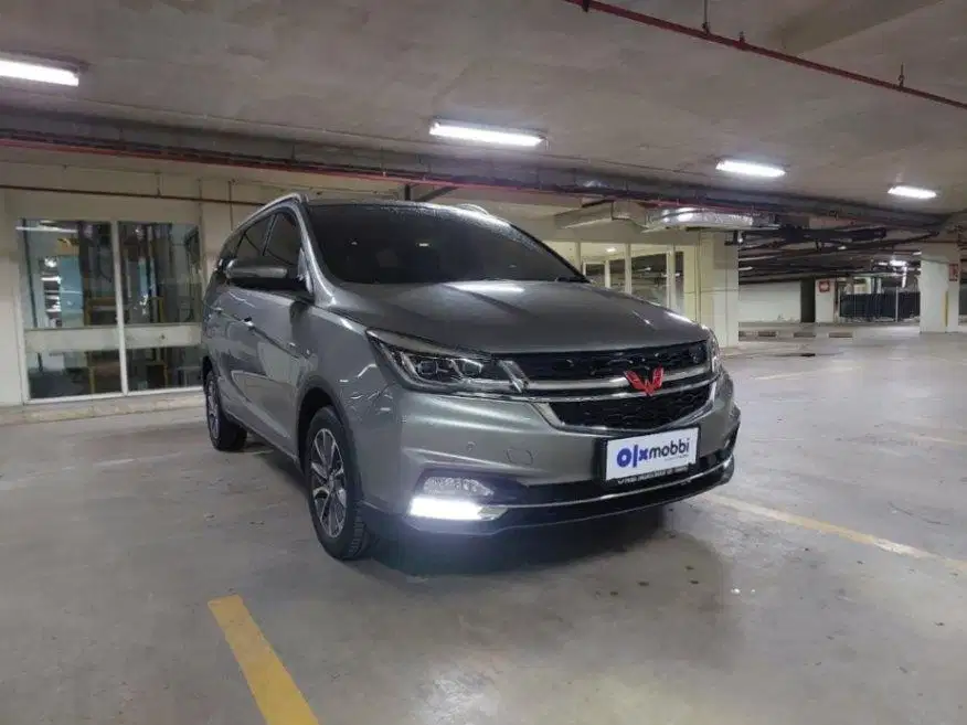 LOW DP Wuling Cortez 1.5 LT Lux Bensin-AT 2020 BRE