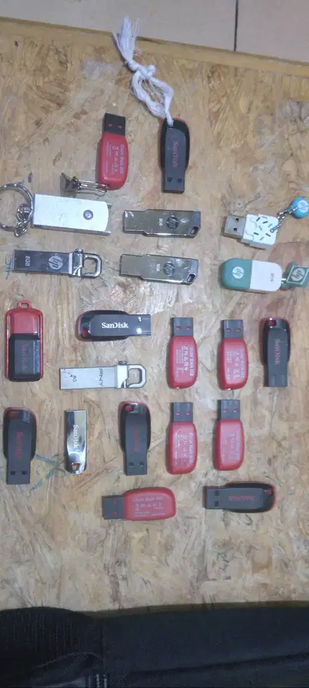 Flash disk 8 & 16 GB