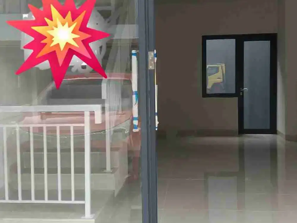 Ruko Baru. Lokasi strategis. Bebas Banjir. Siap untuk Usaha.