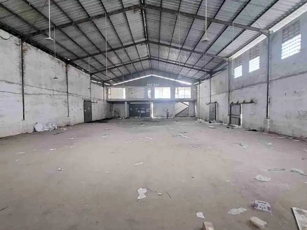 Disewakan Gudang  Bersama Akses Container Di Moh.Toha